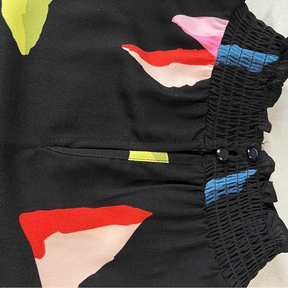 THML Anthropologie Smocked Neck Ruffle Sleeve Black Abstract Top Sz L NWOT - Picture 8 of 11